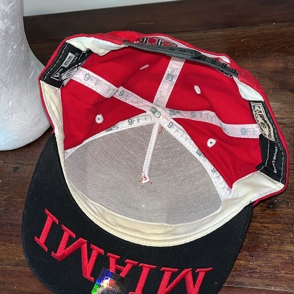 Miami Heat NBA Hardwood Classic SnApback Knit Ski Snowboard Beanie Winter Cap-2 - Picture 9 of 13